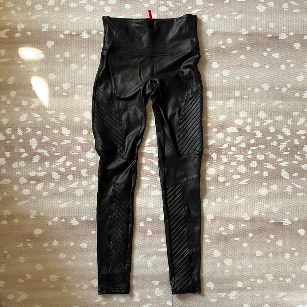 SPANX faux leather legging